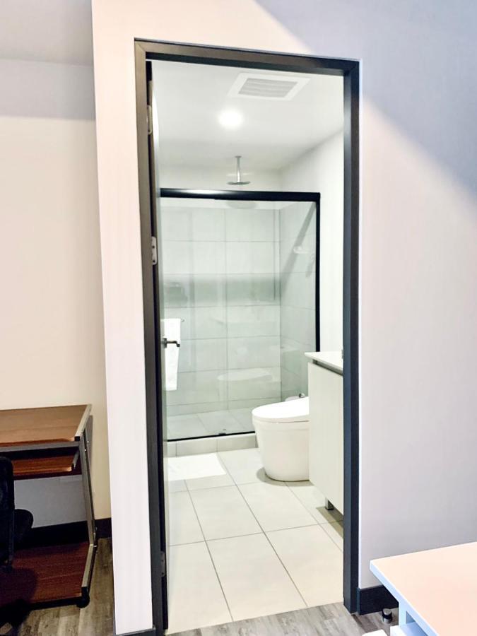 único En Nuevo Y Moderno Apartamento San José